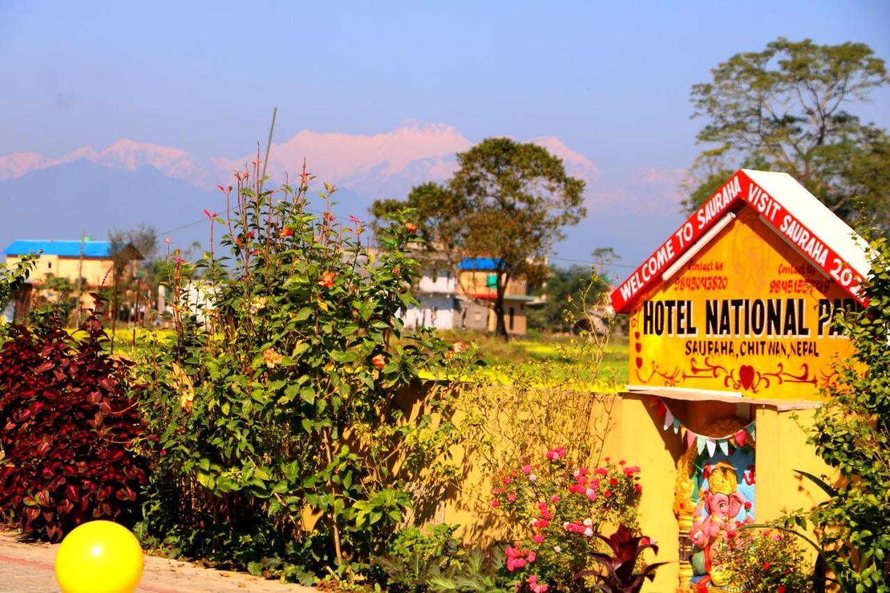 Hotel National Park Sauraha- Homely Stay And Peaceful Location Exterior photo